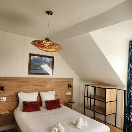Le Petit Montmartre Otel Dinard Dış mekan fotoğraf