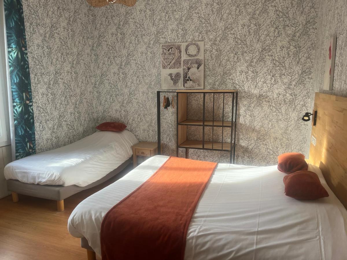 Le Petit Montmartre Otel Dinard Dış mekan fotoğraf