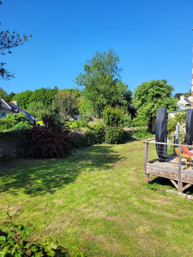 Le Petit Montmartre Otel Dinard Dış mekan fotoğraf
